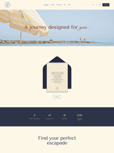 Escapade Squarespace template home page
